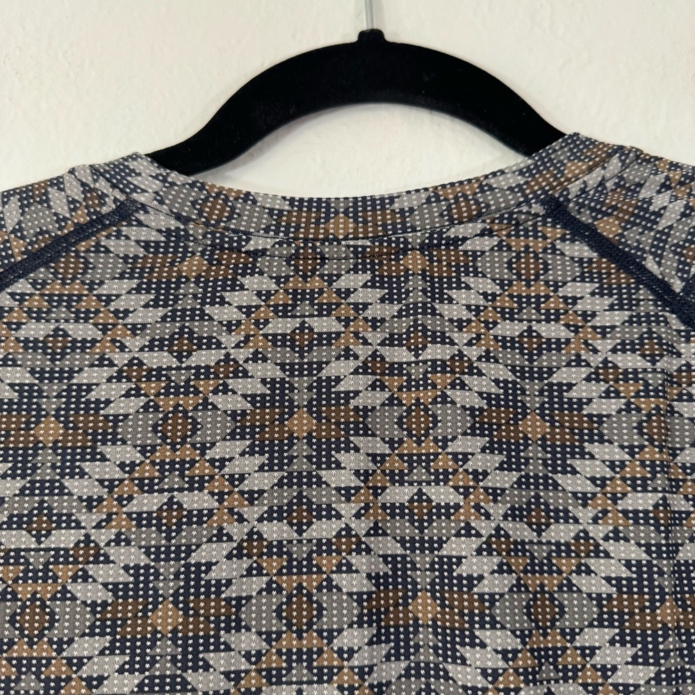 Saxx Fitted Base Layer Top - Picture 8 of 13